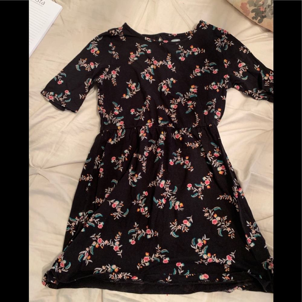 Old Navy black flowered dress